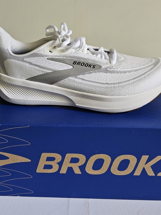Brooks Shoes - Brooks Revel 9 White and Silver Women's Athletic Running Shoes